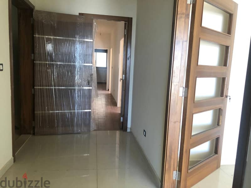 Apartment For Sale in Mazraat Yachouh شقة للبيع في مزرعة يشوع 1