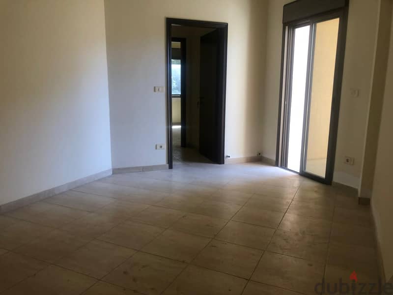 Apartment For Sale In Mazraat Yachouh شقة للبيع في مزرعة يشوع 3