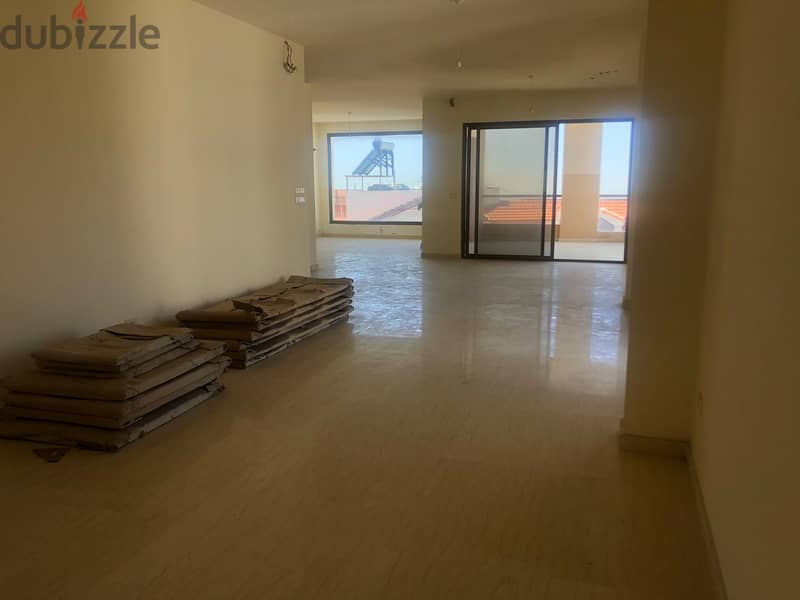 Apartment For Sale In Mazraat Yachouhشقة للبيع في مزرعة يشوع 5