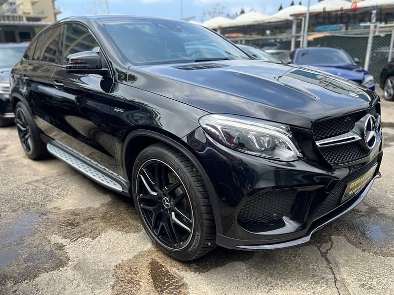 Mercedes GLE43 AMG 2018 Midnight Package 1