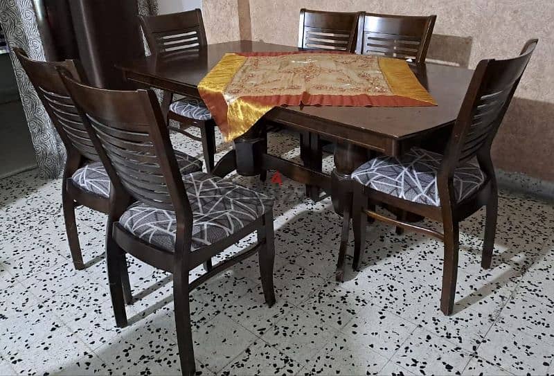 dining table with chairs 1
