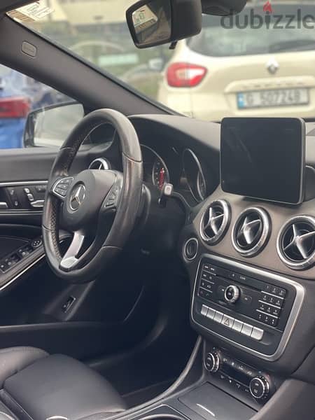 Mercedes Cla 2018 clean carfax 6 month warranty free registration 7