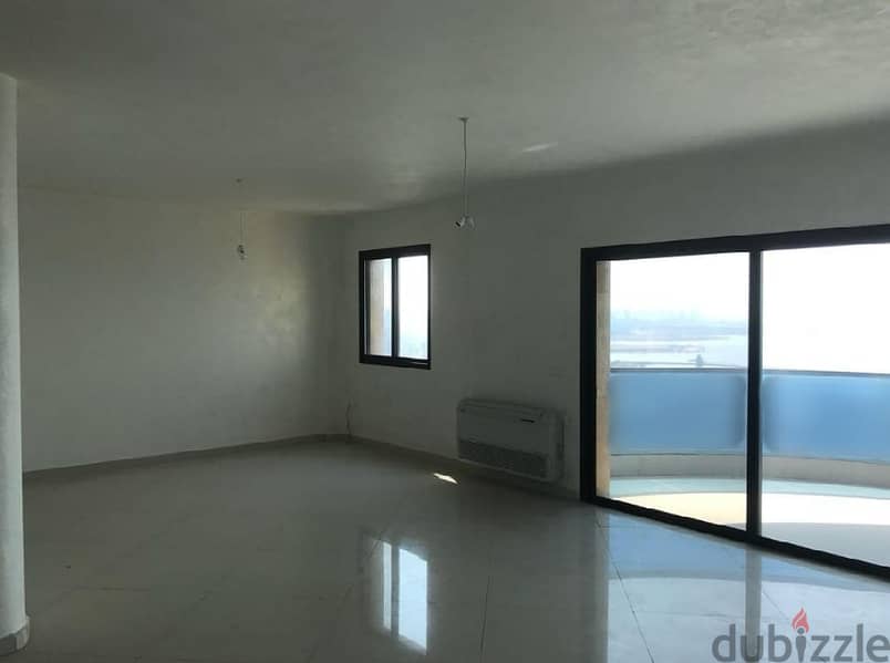 Open Seaview 220 m² Apartment for Sale in Bkinneya. 4