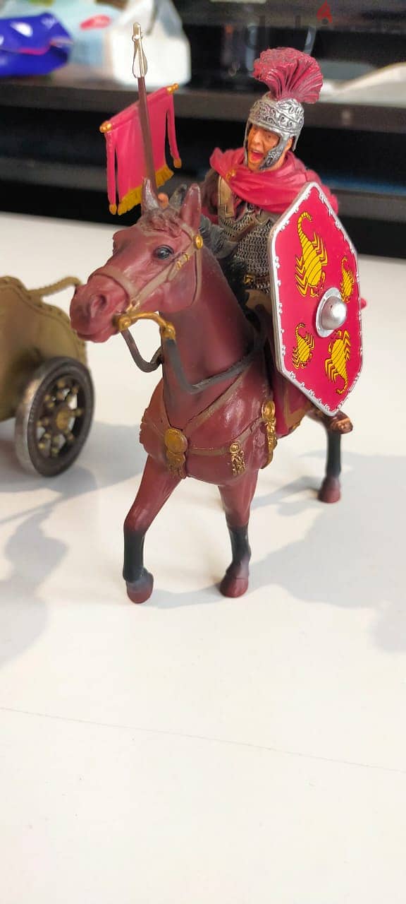 Decorative items : roman empire plastic toys 1