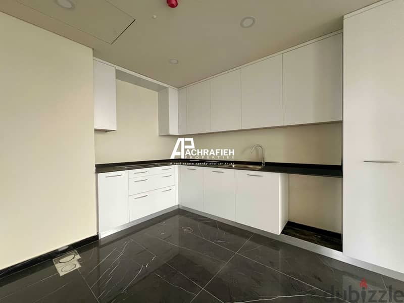 167 Sqm - Apartment For Sale In Achrafieh - شقة للبيع في الأشرفية 4
