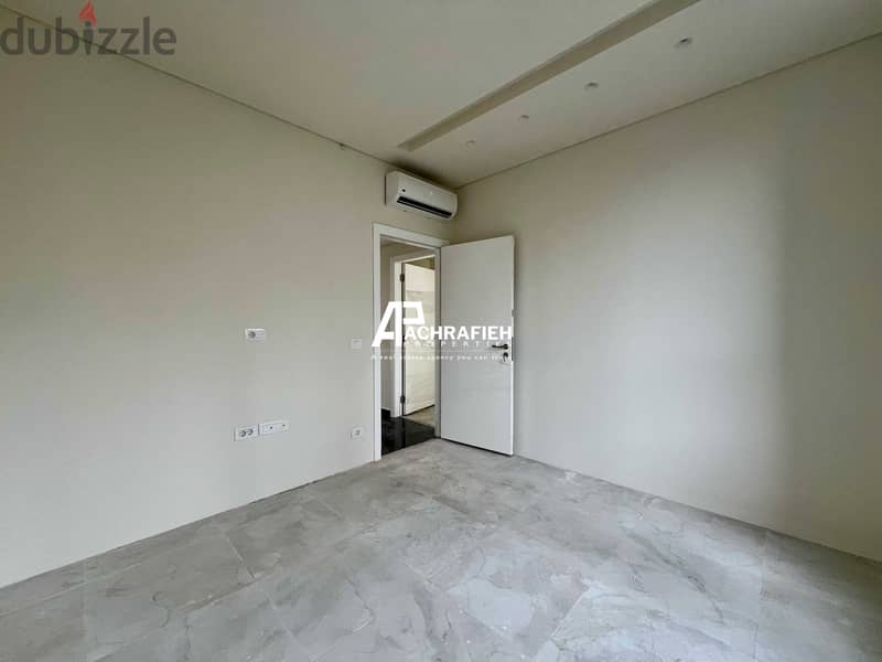 167 Sqm - Apartment For Sale In Achrafieh - شقة للبيع في الأشرفية 11