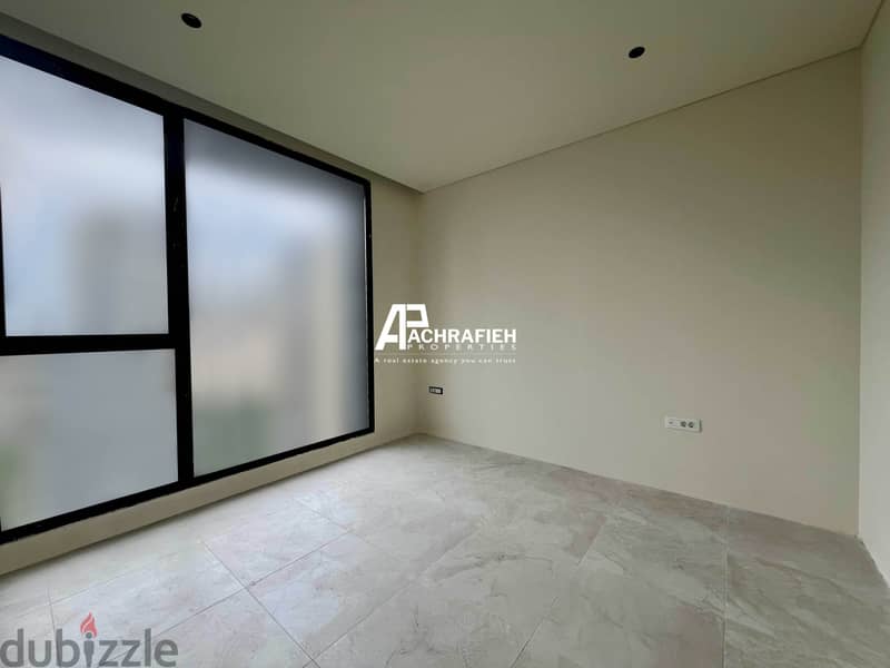 167 Sqm - Apartment For Sale In Achrafieh - شقة للبيع في الأشرفية 14