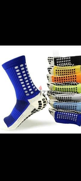 كلسات فوتبول كرة قدم موجود عدة مودلات  وعدة اسعار shosette grip socks 1