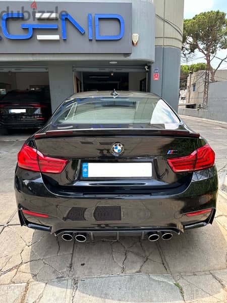 BMW M4 2