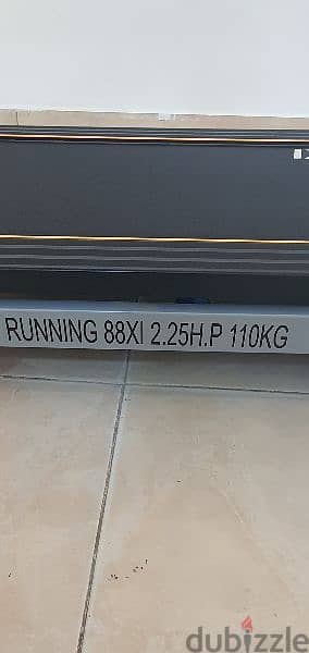 RUNNING 88XI Treadmill 2.25 HP Carry up To 110KG 4