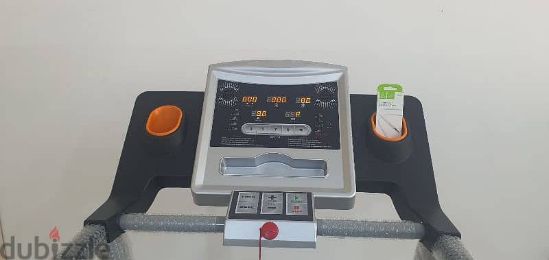 RUNNING 88XI Treadmill 2.25 HP Carry up To 110KG 5