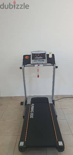 RUNNING 88XI Treadmill 2.25 HP Carry up To 110KG 6