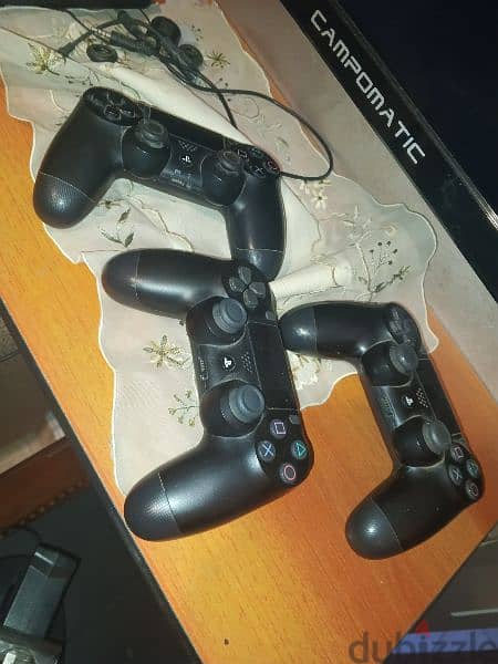 Ps4 used 1000 gb - Gaming Consoles & Accessories - 115854590