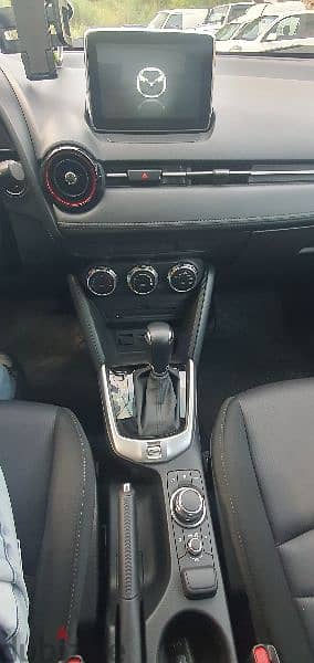 CX3 4WD 2017 Showroom condition Low mileage 16