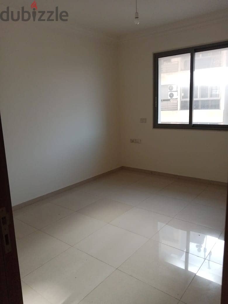 A Beautiful Apartment for Sale in Ras El Nabeh 1