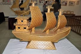 سفينة مصنوعة من عيدان الكبريت