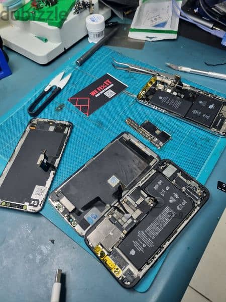 Laptop Mac & phone repair 1
