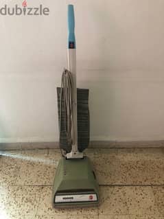 Hoover cleaning machine