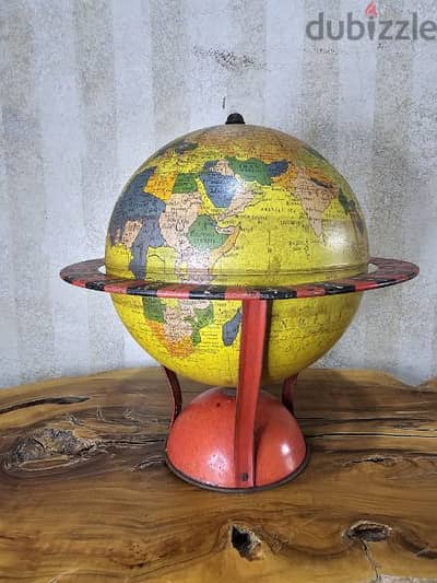 Vintage globe كرة ارضية انتيك