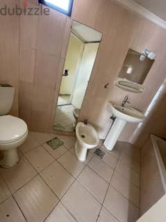 rent apartment sarba 2 bed 2 toilet floor (5)