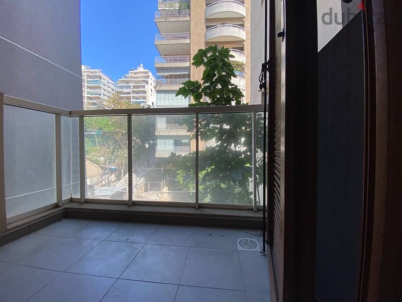 Furnished Modern apartment for rent in Achrafieh. 13