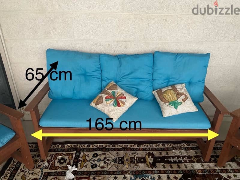 Outdoor sitting set in good condition 0