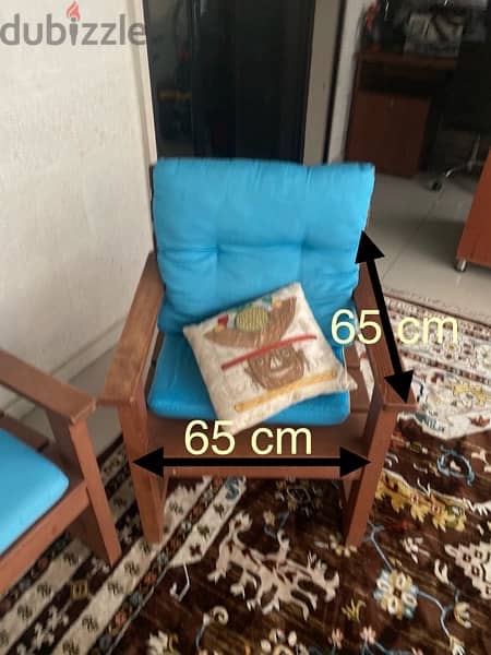 Outdoor sitting set in good condition 1