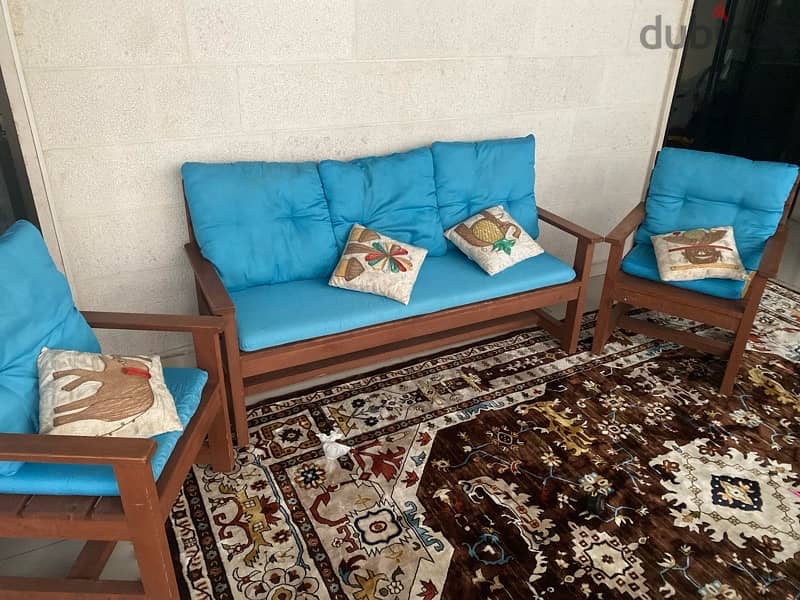 Outdoor sitting set in good condition 2