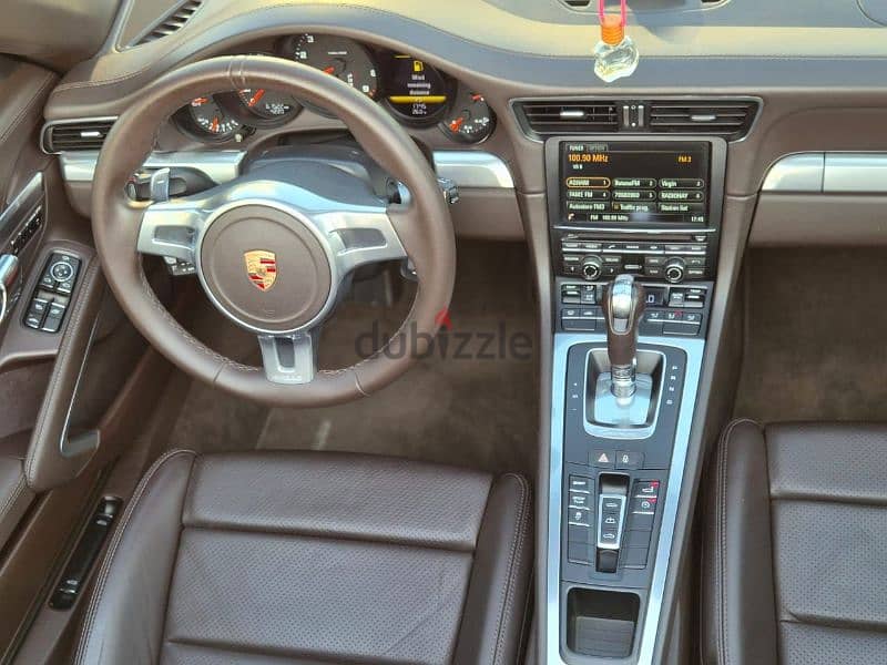 2014 Porsche Carrera with only 59,000 km 4