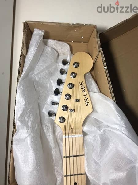 electric guitar new in box 3