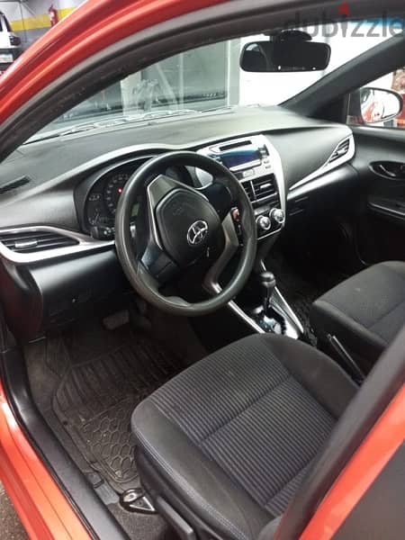 toyota yaris 2018 in a good condition 4