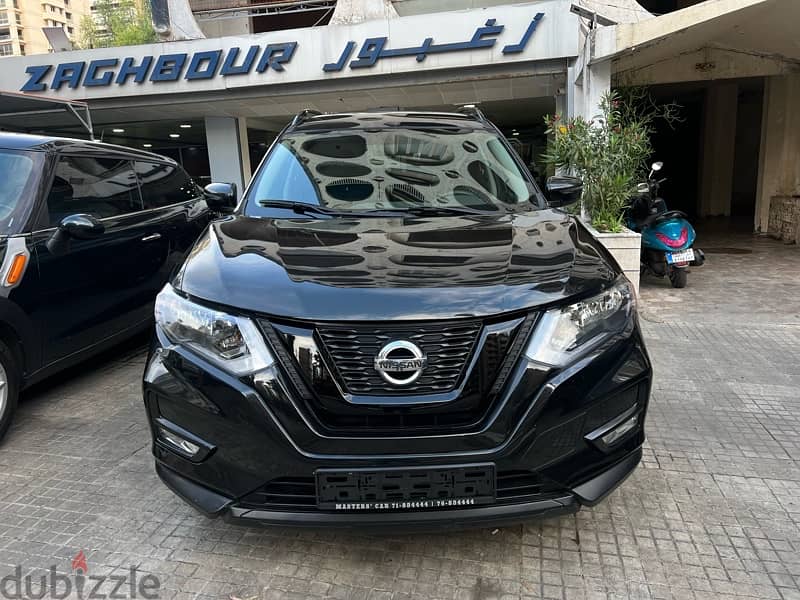 Nissan Rogue 2017 Sv Low mileage 2