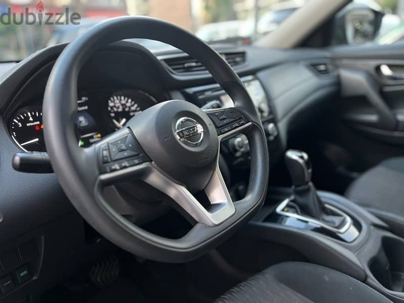 Nissan Rogue 2017 Sv Low mileage 7