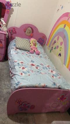 Barbie bed with mattress