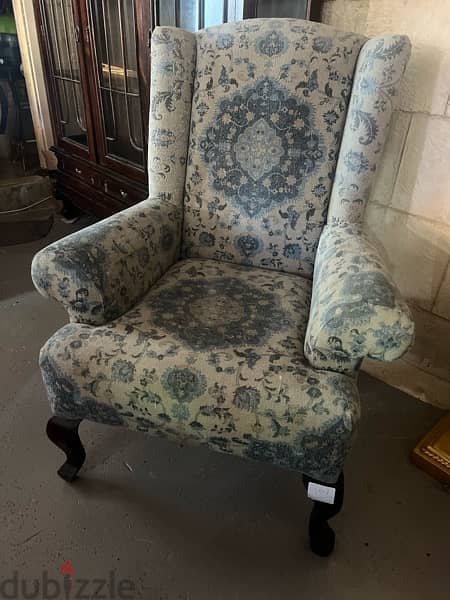 bergere chair with buff 1