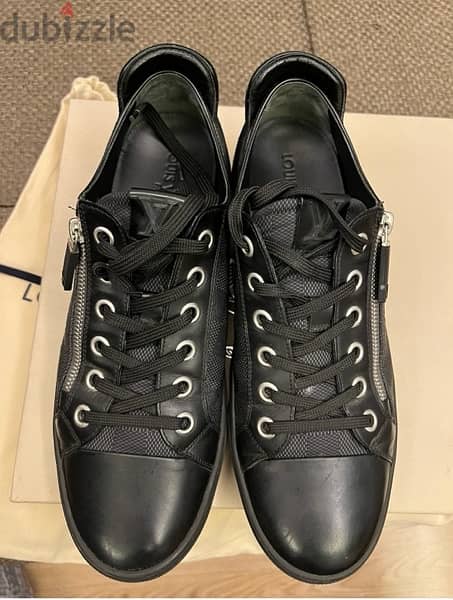 Authentic LV Black Men Shoes 41.5 / 42 1
