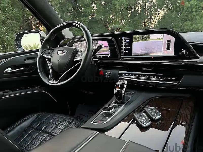 Cadillac escalade platinum 2021 full option with message in seat Start 4