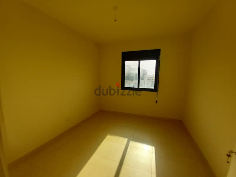 Apartment with Roof for Sale in Zouk Mosbeh 9