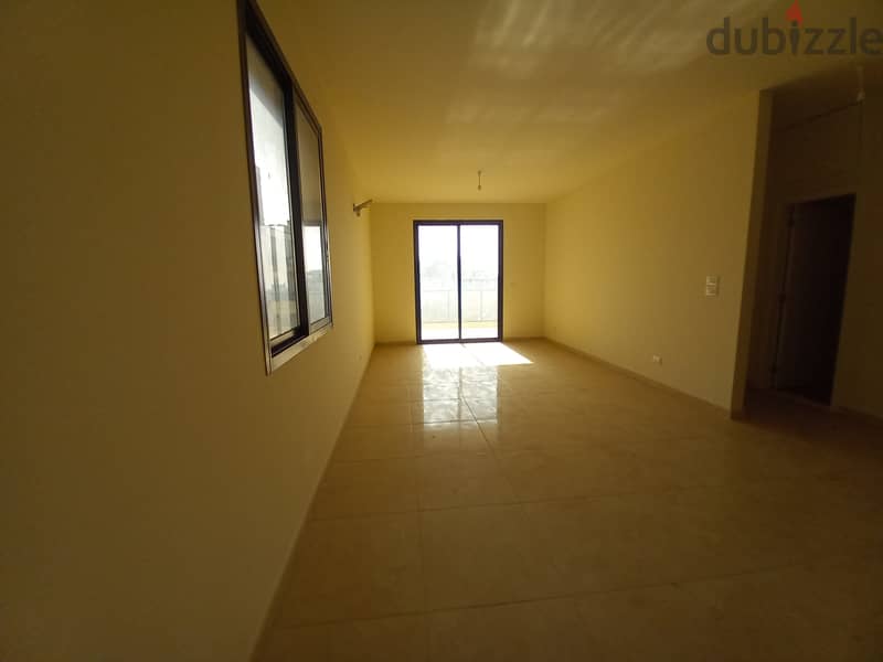 Apartment with Roof for Sale in Zouk Mosbeh 10