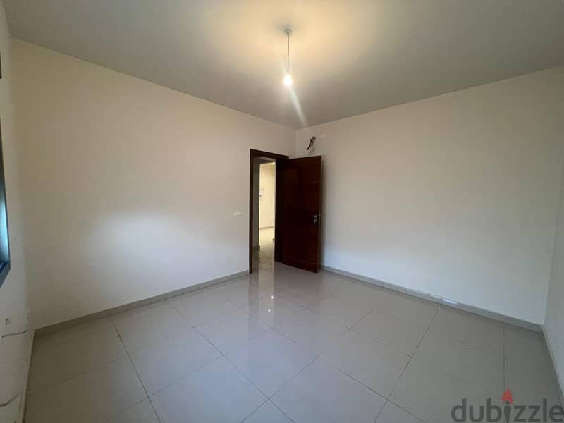 Apartment for Rent in Jal El Dib شقة للإيجار في جل الديب 4