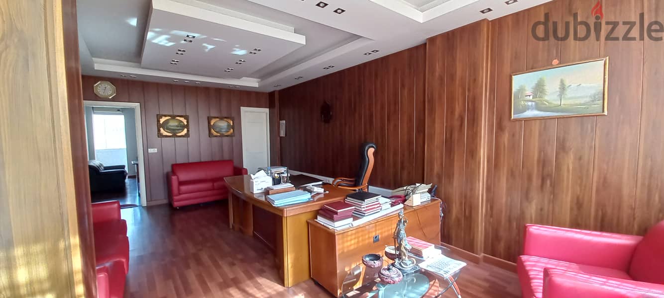 Furnished Office for rent in commercial center in Zalkaمكتب مفروش 4