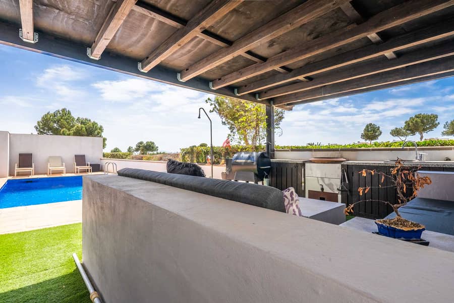 Spain Murcia frontline upgraded furnished villa with pool MSR-ZO53EV 6