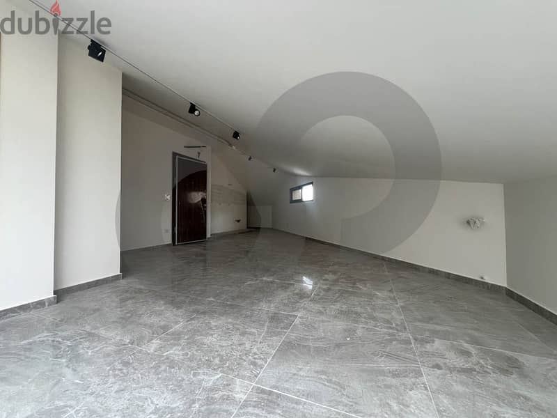 Hot Deal 210sqm apartment In Biakout with roof/بياقوت  REF#RK104500 4