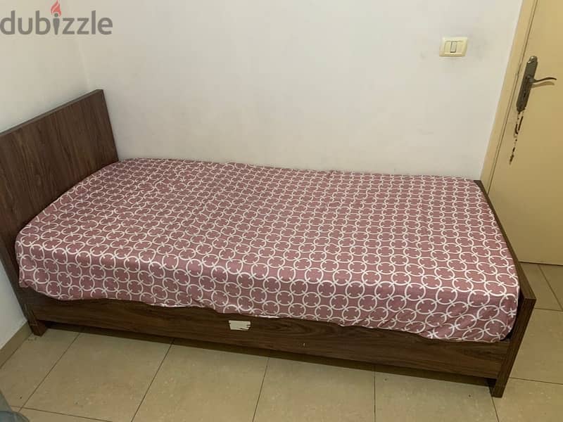 Dorm furniture for Sale 1