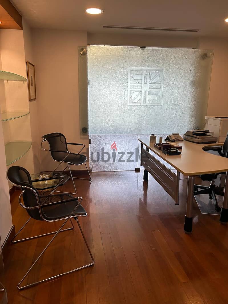 Office For Sale In Zalka + Terrace / مكتب مع تراس للبيع في الزلقا 4
