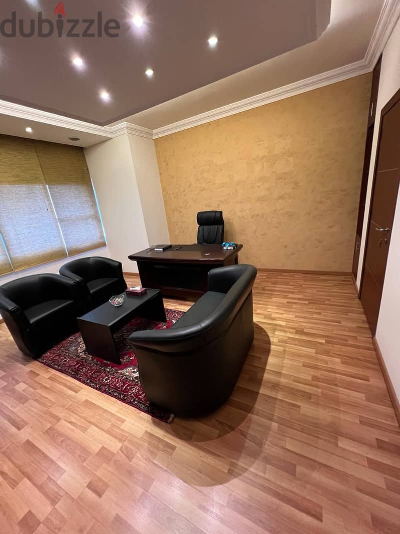 FULLY FURNISHED OFFICE IN HAMRA PRIME (100SQ) , (HAMR-205) 4