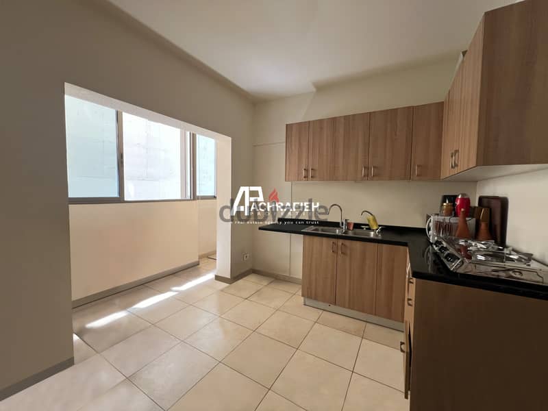 110 Sqm - Apartment For Sale In Achrafieh - شقة للبيع في الأشرفية 4