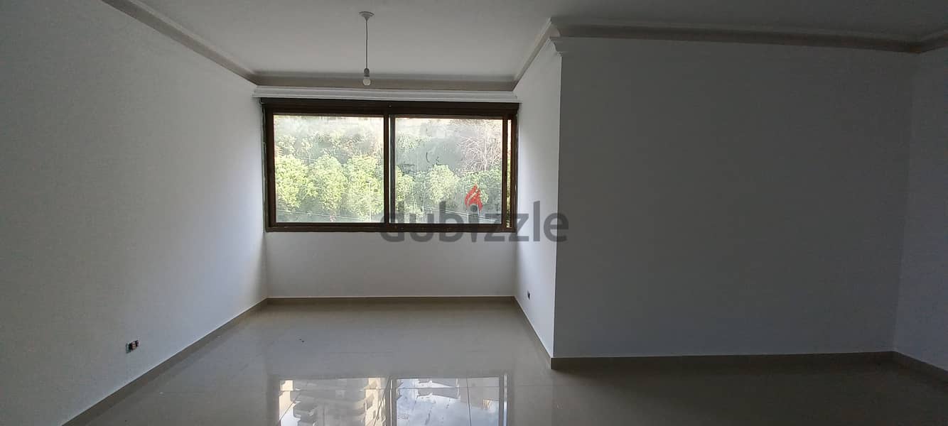 RWK262EM - Apartment For Rent In Haret Sakher شقة للإيجار في حارة صخر 1