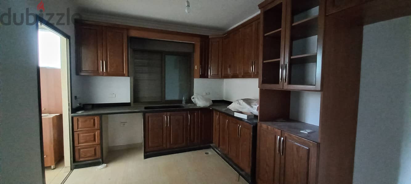 RWK262EM - Apartment For Rent In Haret Sakher شقة للإيجار في حارة صخر 4