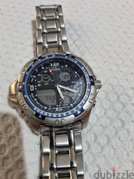 A rare limit edition collectible watch 1